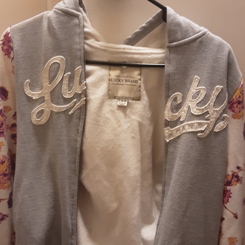 Jacket - Picture 3 of 4